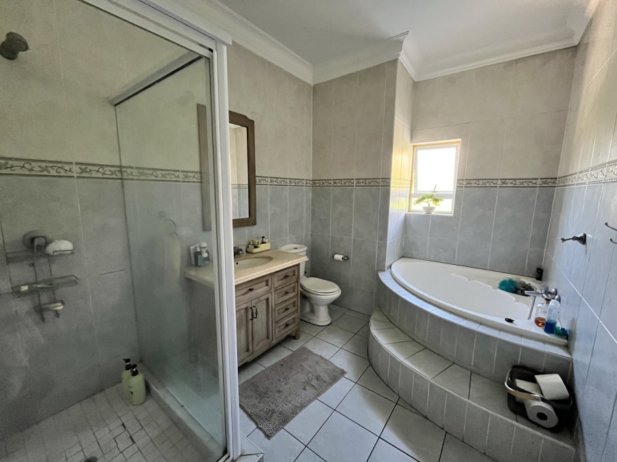 4 Bedroom Property for Sale in Bedfordview Gauteng