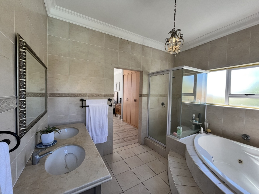 4 Bedroom Property for Sale in Bedfordview Gauteng