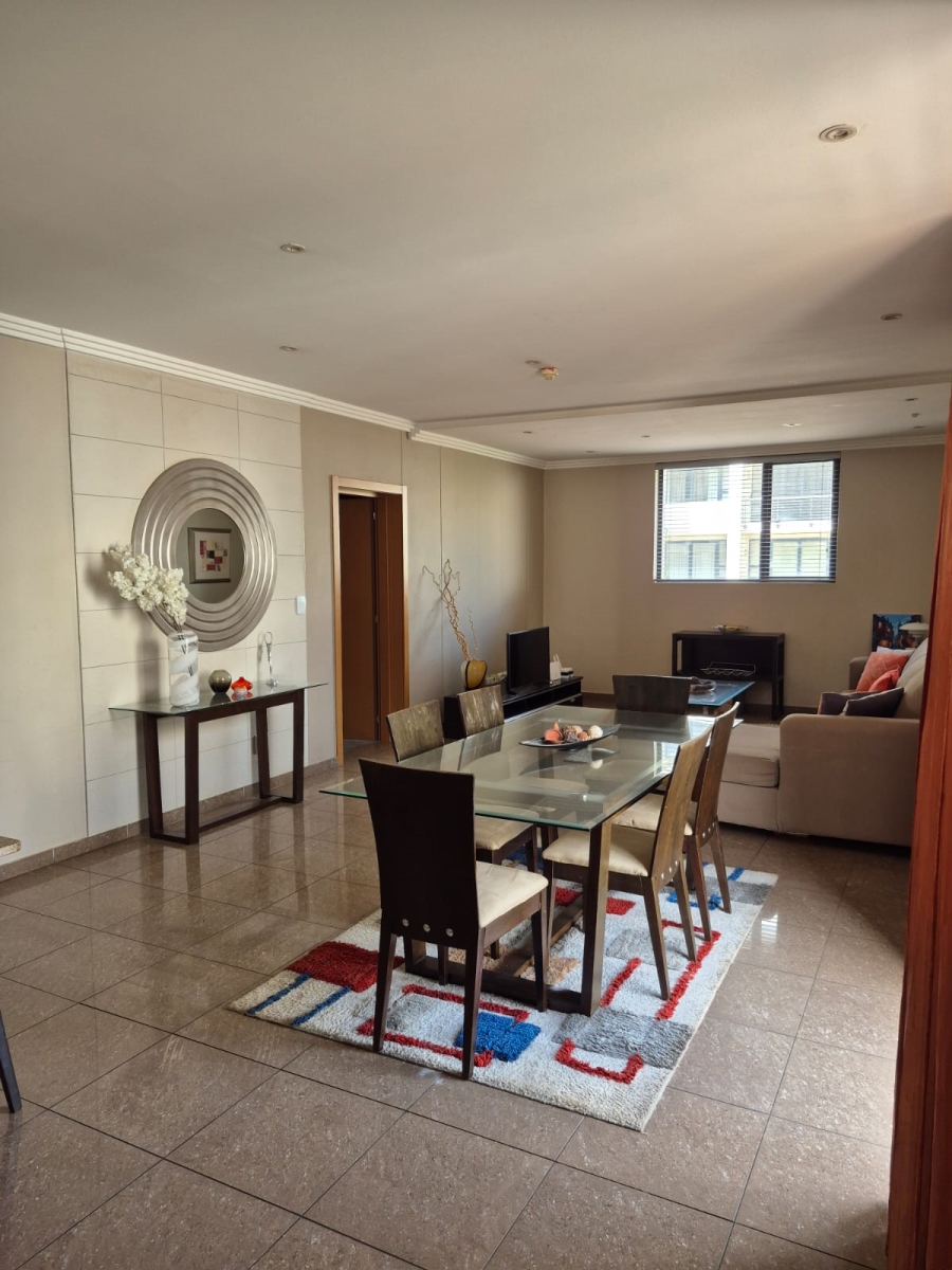 2 Bedroom Property for Sale in Bedfordview Gauteng