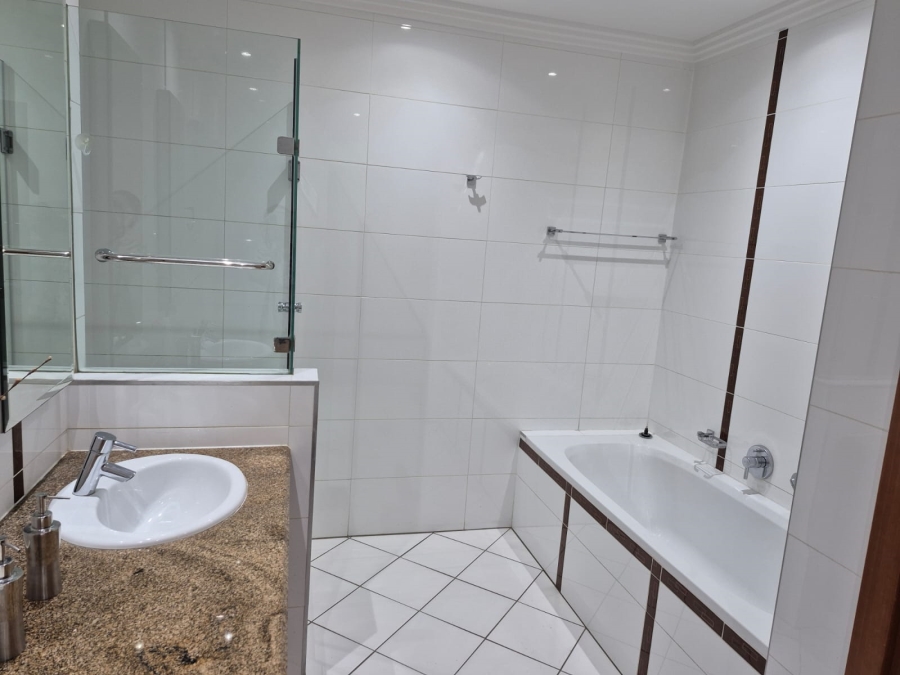 2 Bedroom Property for Sale in Bedfordview Gauteng