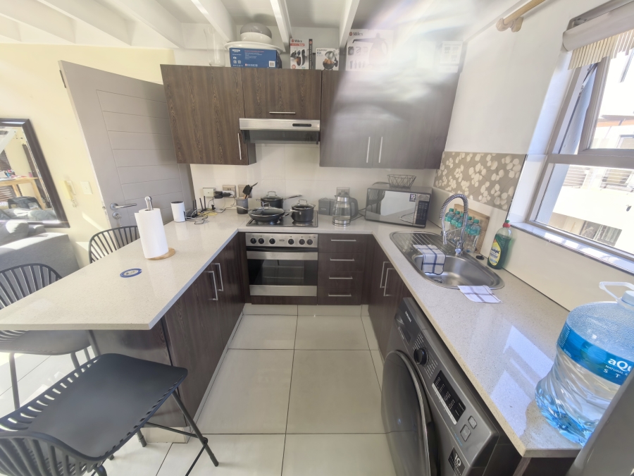 2 Bedroom Property for Sale in Sunninghill Gauteng