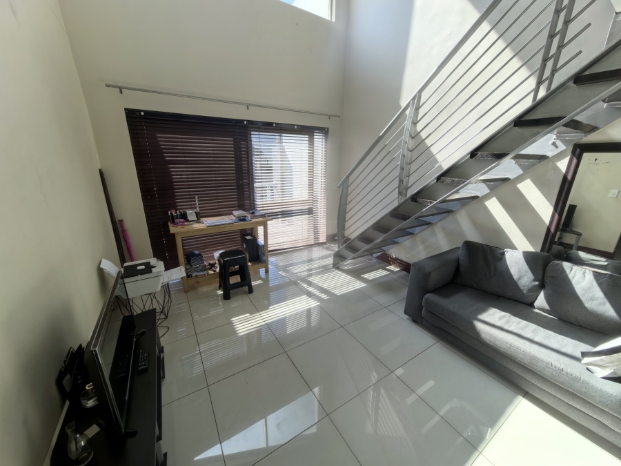 2 Bedroom Property for Sale in Sunninghill Gauteng