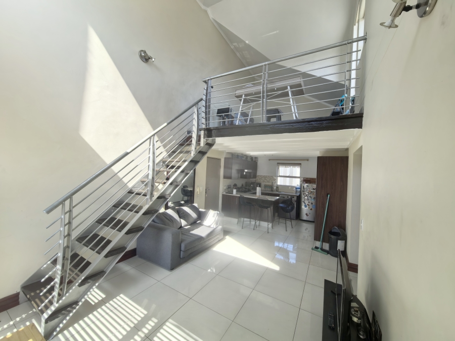 2 Bedroom Property for Sale in Sunninghill Gauteng