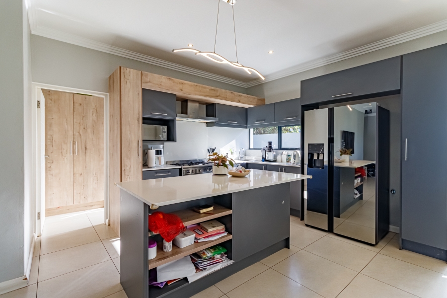 4 Bedroom Property for Sale in Midstream Estate Gauteng