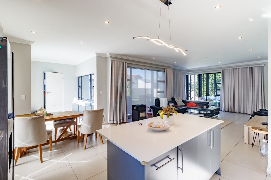 4 Bedroom Property for Sale in Midstream Estate Gauteng