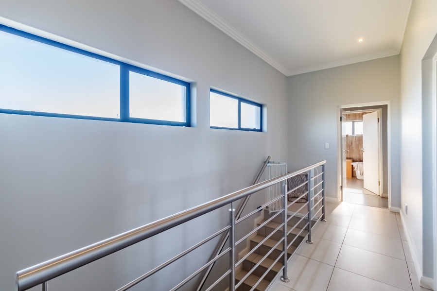 4 Bedroom Property for Sale in Midstream Estate Gauteng
