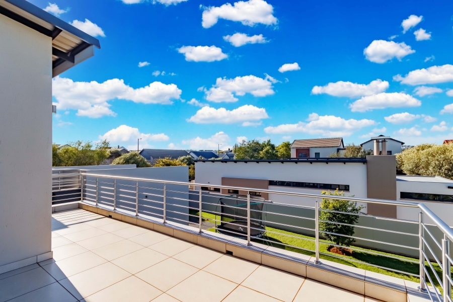 4 Bedroom Property for Sale in Midstream Estate Gauteng