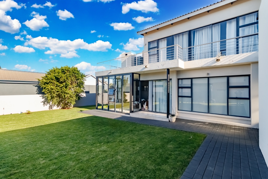 4 Bedroom Property for Sale in Midstream Estate Gauteng