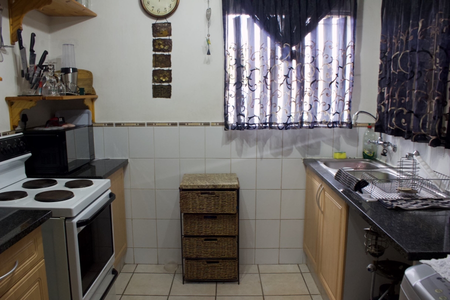 3 Bedroom Property for Sale in Rhodesfield Gauteng