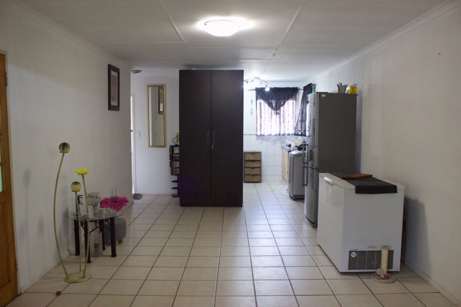 3 Bedroom Property for Sale in Rhodesfield Gauteng
