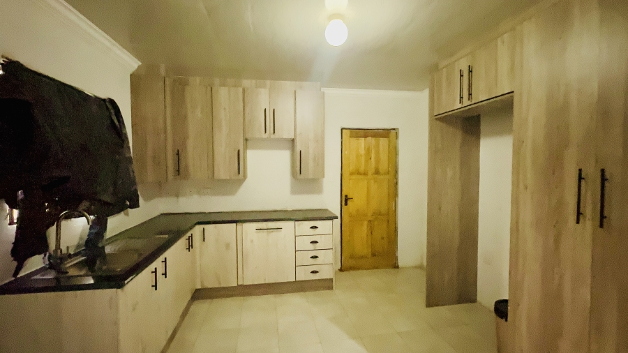 2 Bedroom Property for Sale in Tsakane Gauteng