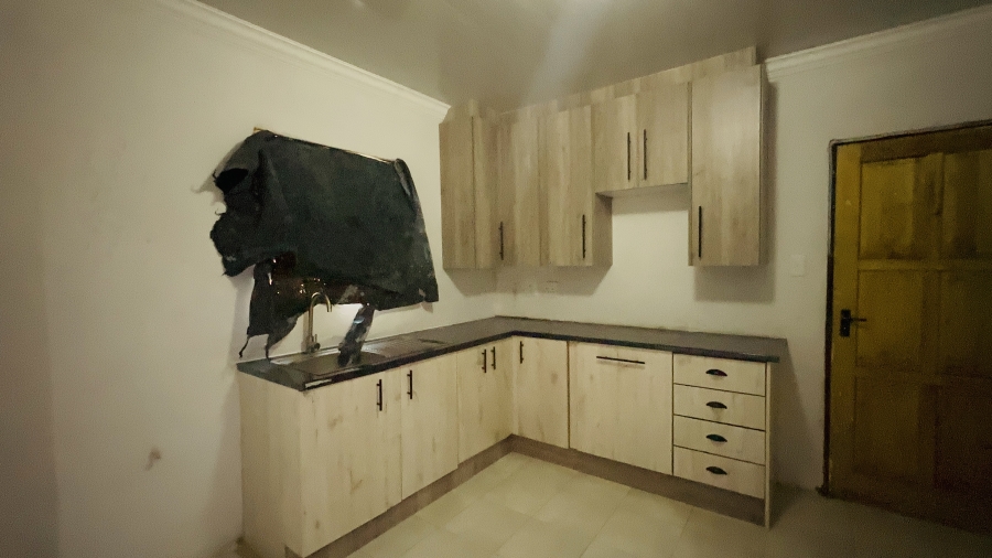 2 Bedroom Property for Sale in Tsakane Gauteng