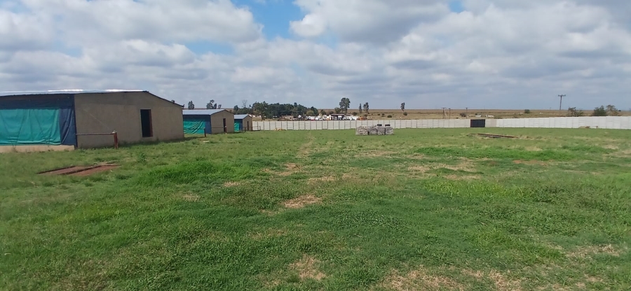 To Let Commercial Property for Rent in Nelsonia Gauteng
