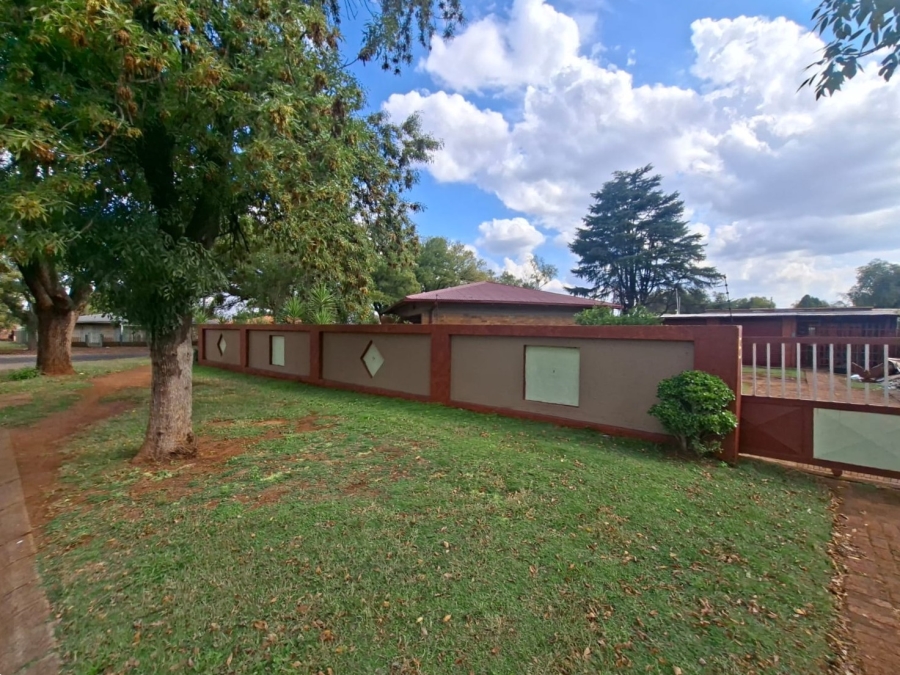 3 Bedroom Property for Sale in Vanderbijlpark CW 1 Gauteng
