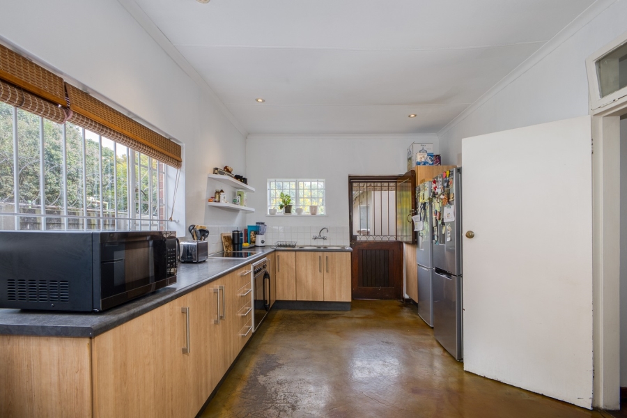 5 Bedroom Property for Sale in Linden Gauteng
