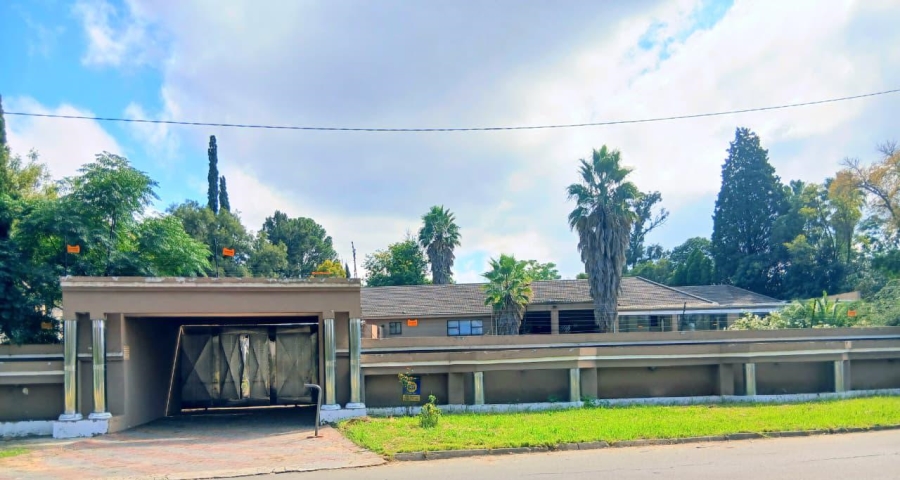 4 Bedroom Property for Sale in Three Rivers Gauteng