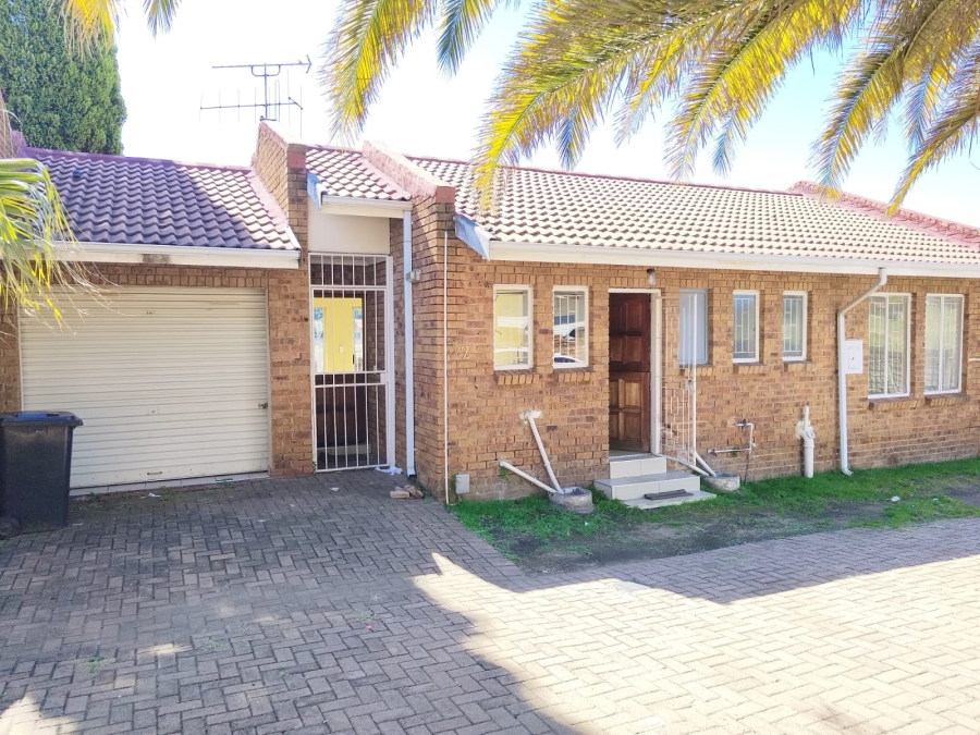 3 Bedroom Property for Sale in Norkem Park Gauteng