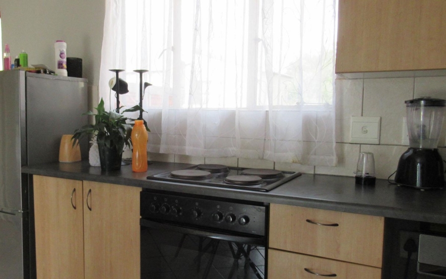 1 Bedroom Property for Sale in Willowbrook Gauteng