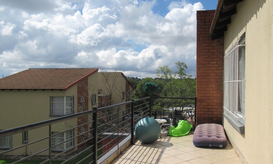 1 Bedroom Property for Sale in Willowbrook Gauteng