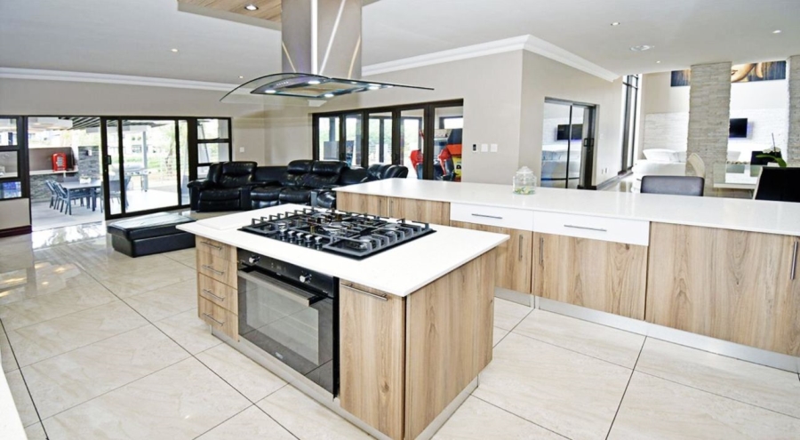4 Bedroom Property for Sale in Blue Valley Golf Estate Gauteng