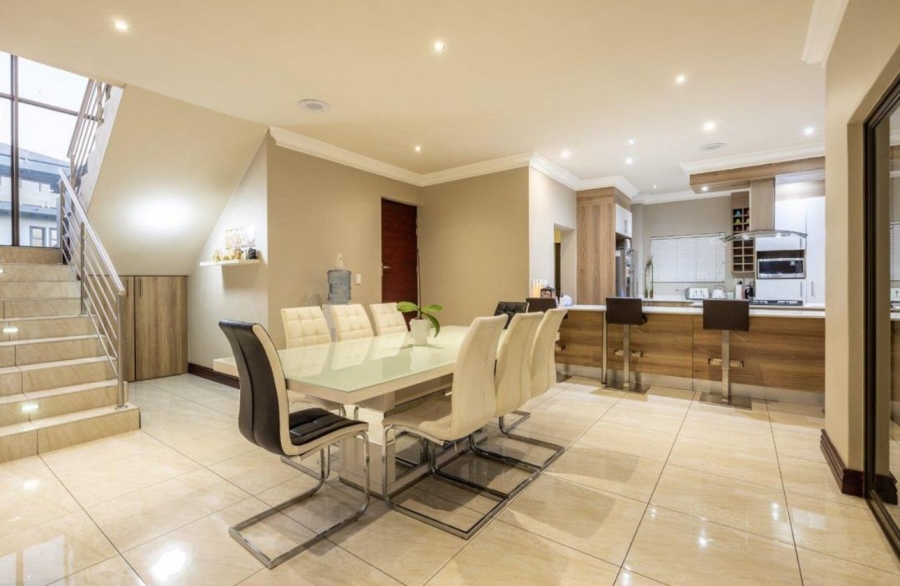 4 Bedroom Property for Sale in Blue Valley Golf Estate Gauteng