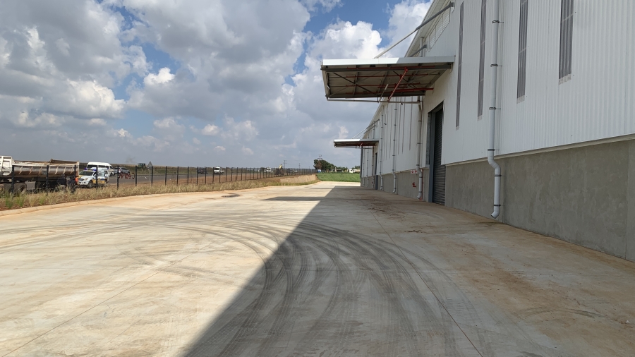 To Let Commercial Property for Rent in Witfontein Gauteng
