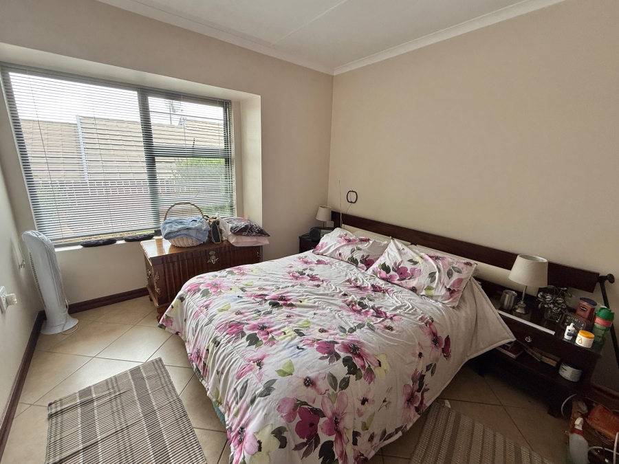 2 Bedroom Property for Sale in Olympus AH Gauteng