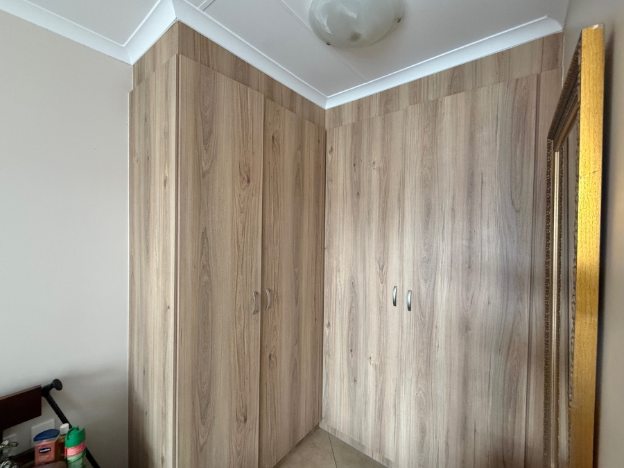 2 Bedroom Property for Sale in Olympus AH Gauteng