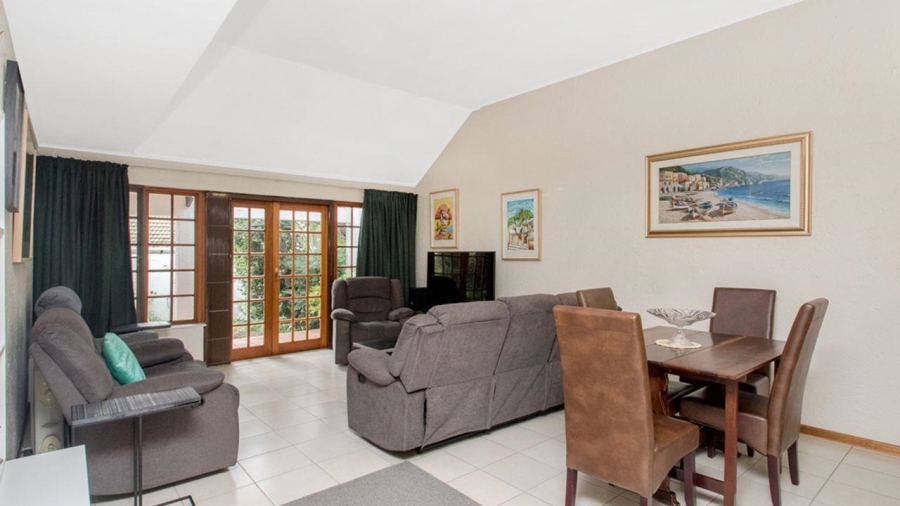 2 Bedroom Property for Sale in Bryanston Gauteng
