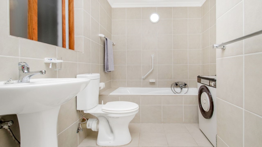 2 Bedroom Property for Sale in Bryanston Gauteng