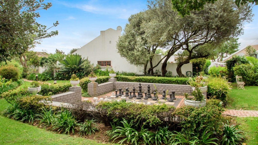 2 Bedroom Property for Sale in Bryanston Gauteng
