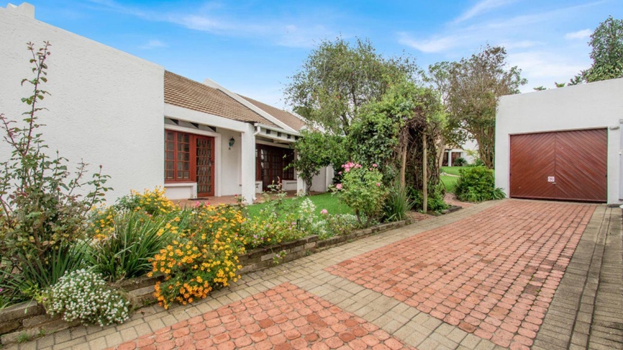 2 Bedroom Property for Sale in Bryanston Gauteng