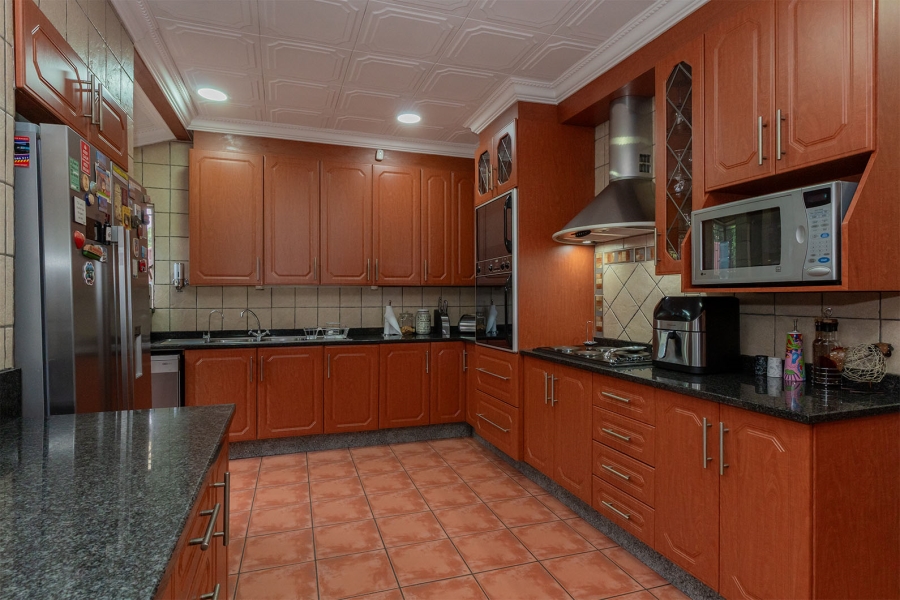 4 Bedroom Property for Sale in Libradene Gauteng