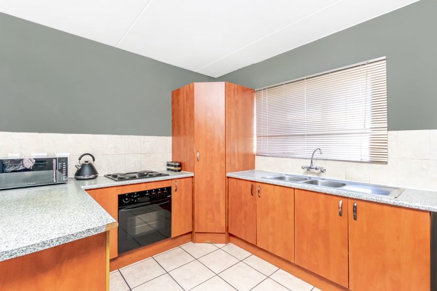 2 Bedroom Property for Sale in Carlswald Gauteng
