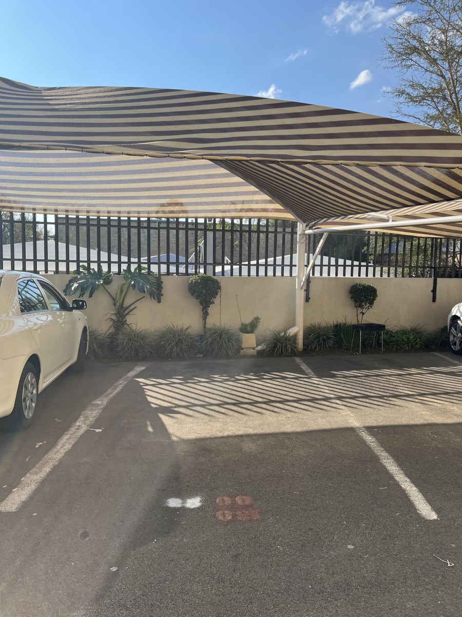 2 Bedroom Property for Sale in Edenvale Central Gauteng