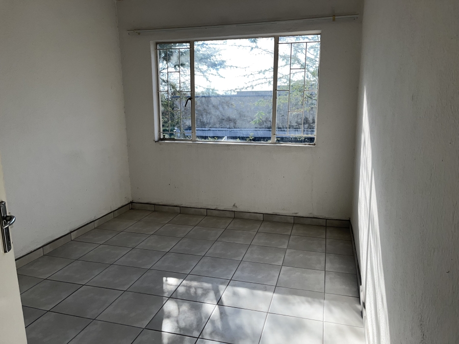2 Bedroom Property for Sale in Edenvale Central Gauteng