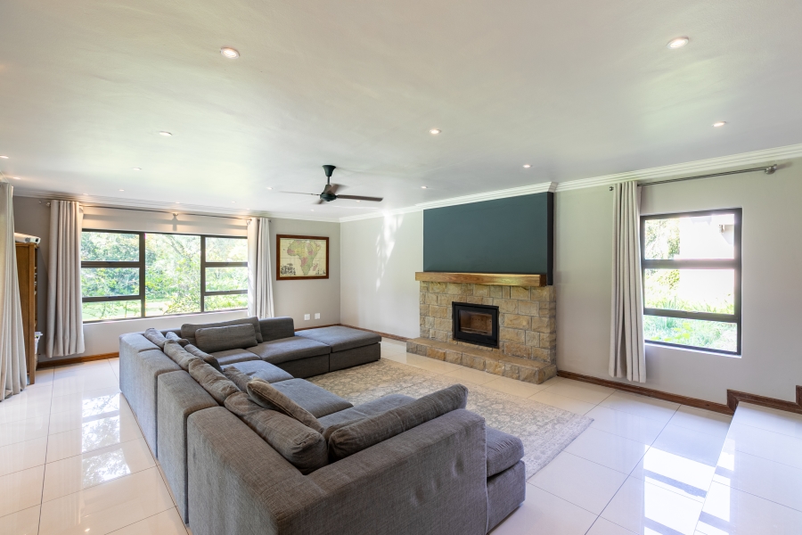 4 Bedroom Property for Sale in Chartwell Gauteng