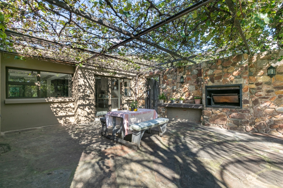 4 Bedroom Property for Sale in Chartwell Gauteng