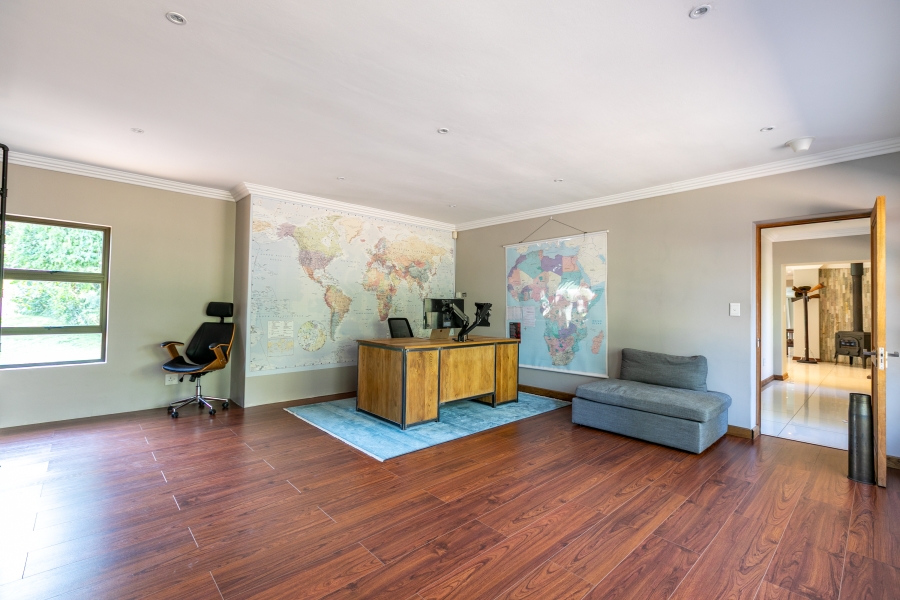 4 Bedroom Property for Sale in Chartwell Gauteng