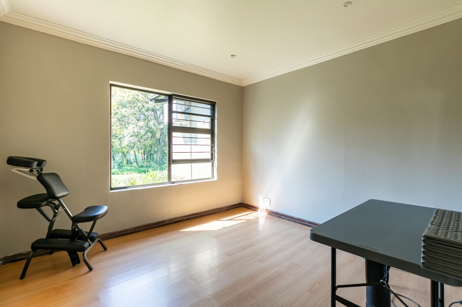 4 Bedroom Property for Sale in Chartwell Gauteng