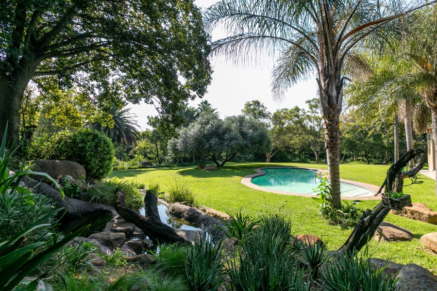 4 Bedroom Property for Sale in Chartwell Gauteng