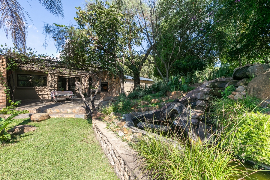 4 Bedroom Property for Sale in Chartwell Gauteng