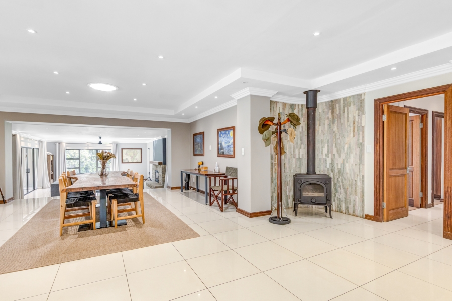 4 Bedroom Property for Sale in Chartwell Gauteng