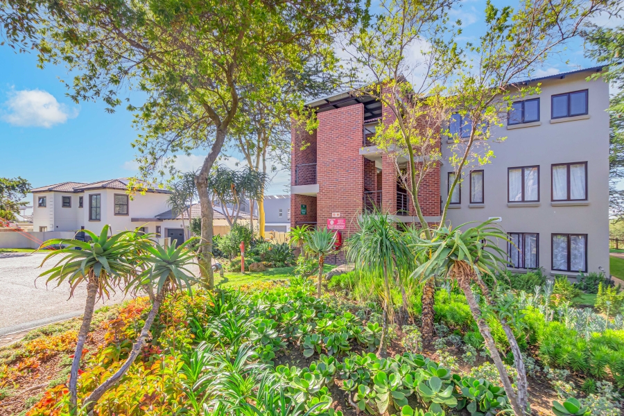 1 Bedroom Property for Sale in Carlswald North Estate Gauteng