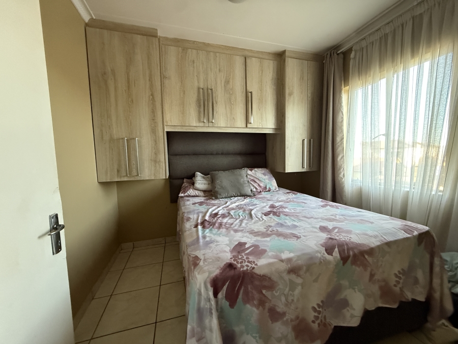 2 Bedroom Property for Sale in Fleurhof Gauteng
