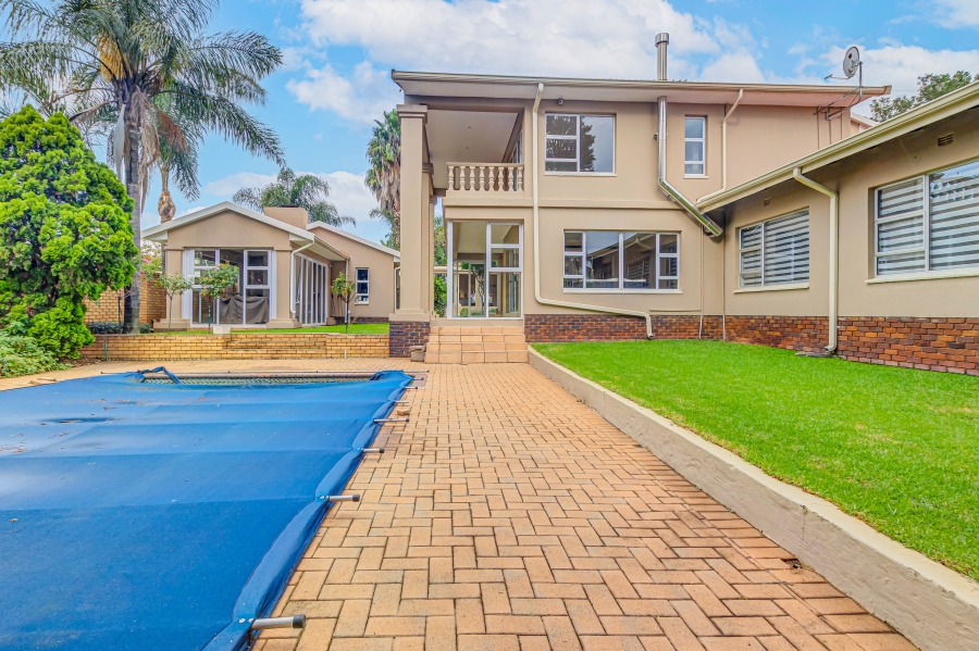5 Bedroom Property for Sale in Sunninghill Gauteng