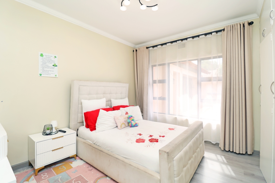4 Bedroom Property for Sale in Lambton Gauteng