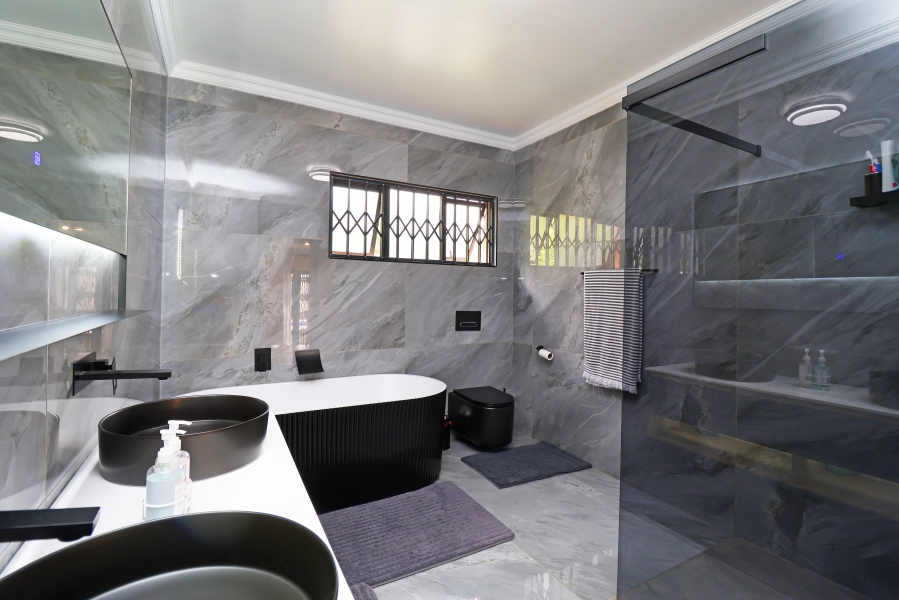 4 Bedroom Property for Sale in Lambton Gauteng