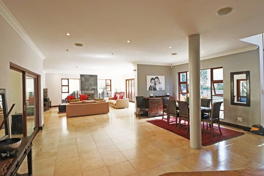 To Let 5 Bedroom Property for Rent in Bryanston Gauteng