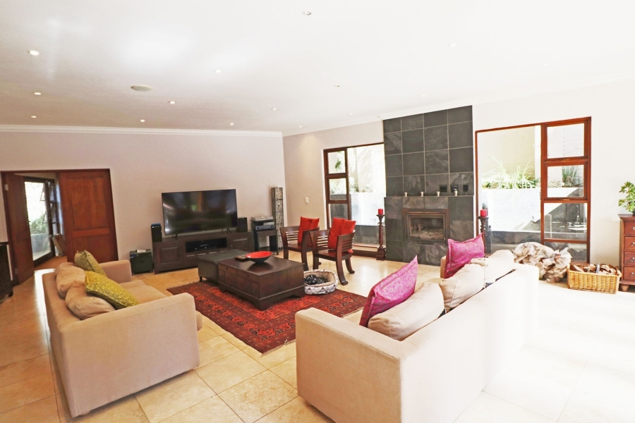 To Let 5 Bedroom Property for Rent in Bryanston Gauteng